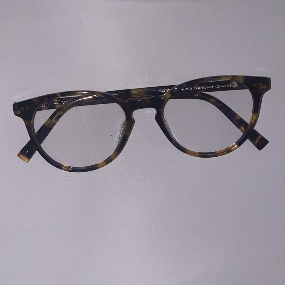Warby Parker blakeley violet magnolia